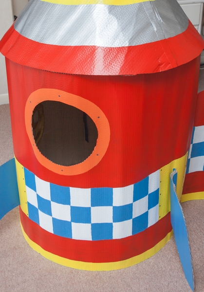 Kids space rocket party playhouse