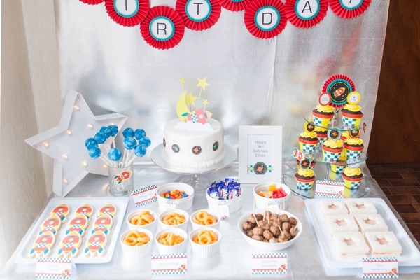 Kids space rocket party food table