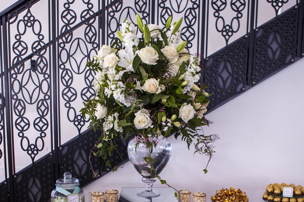 Lolly buffet in gold mint and white - buffet centrepiece