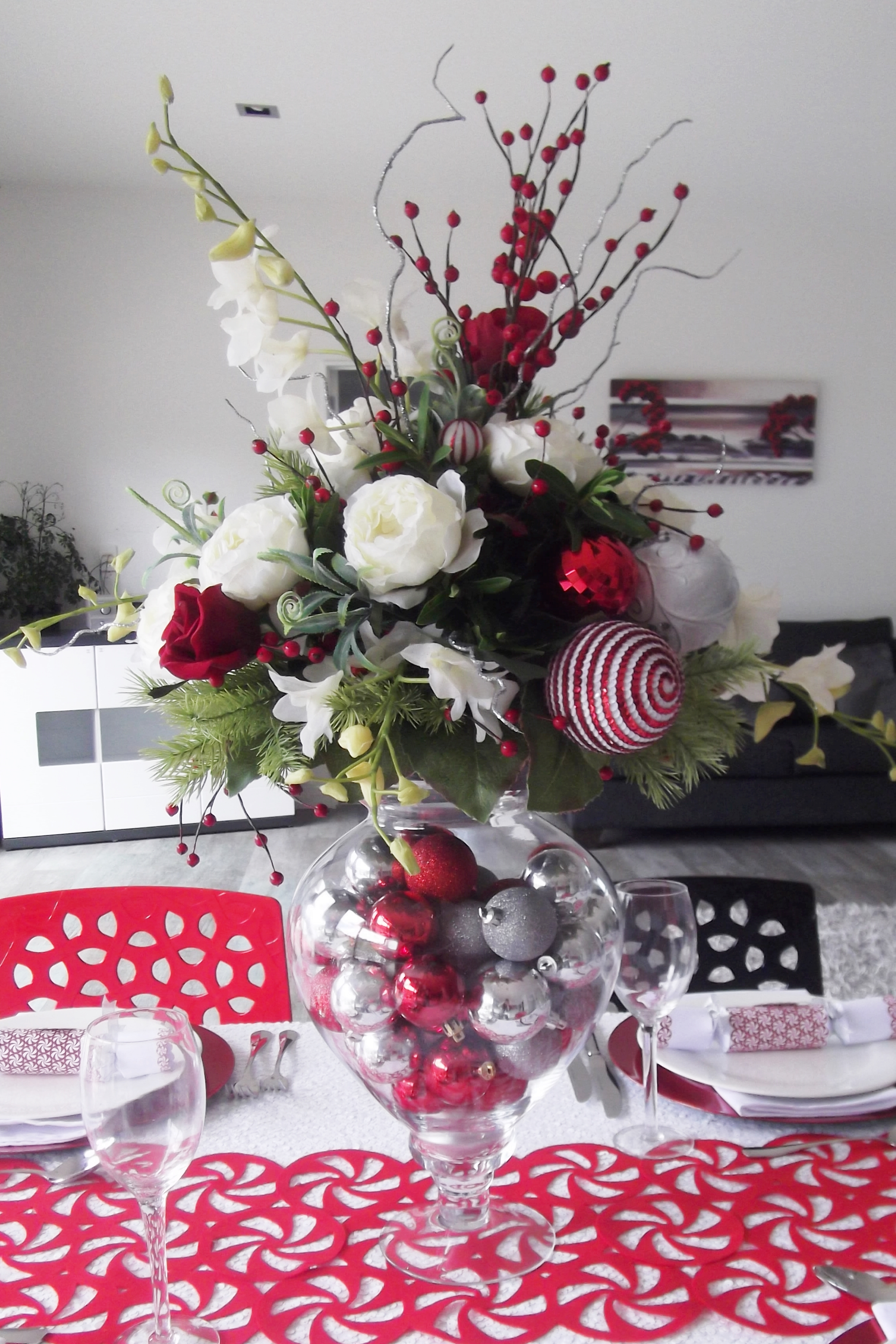 Peppermint Swirl Table Centrepiece