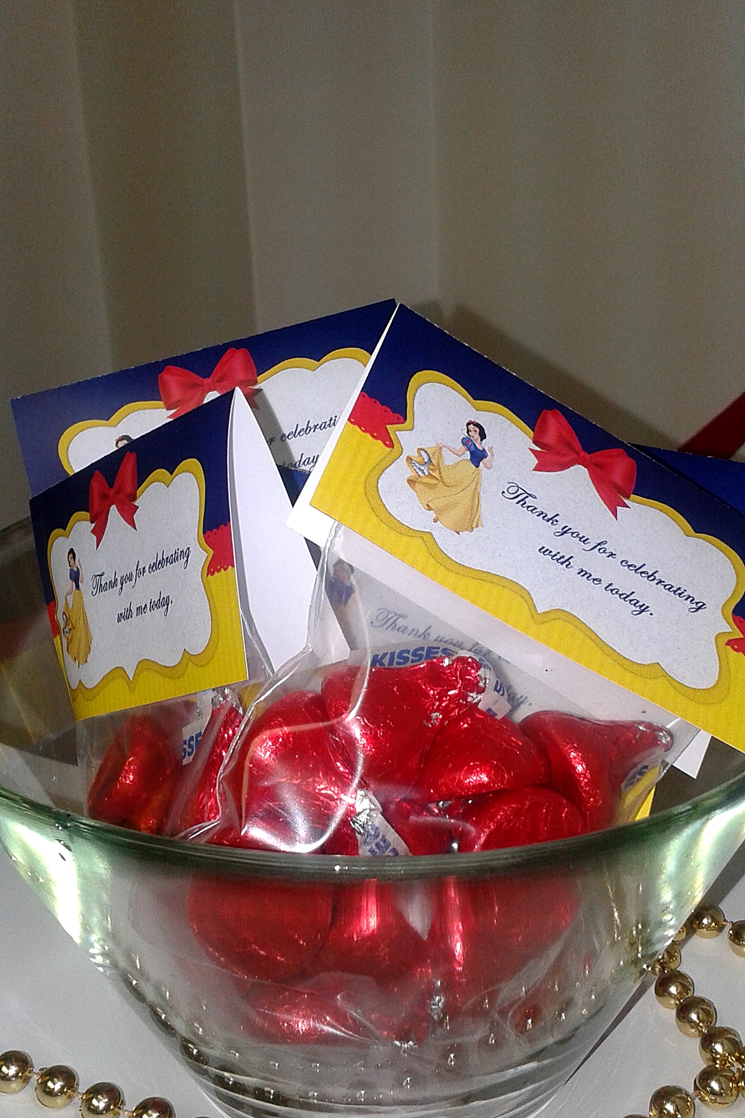 Magical Kisses Party Favours for Snow White party