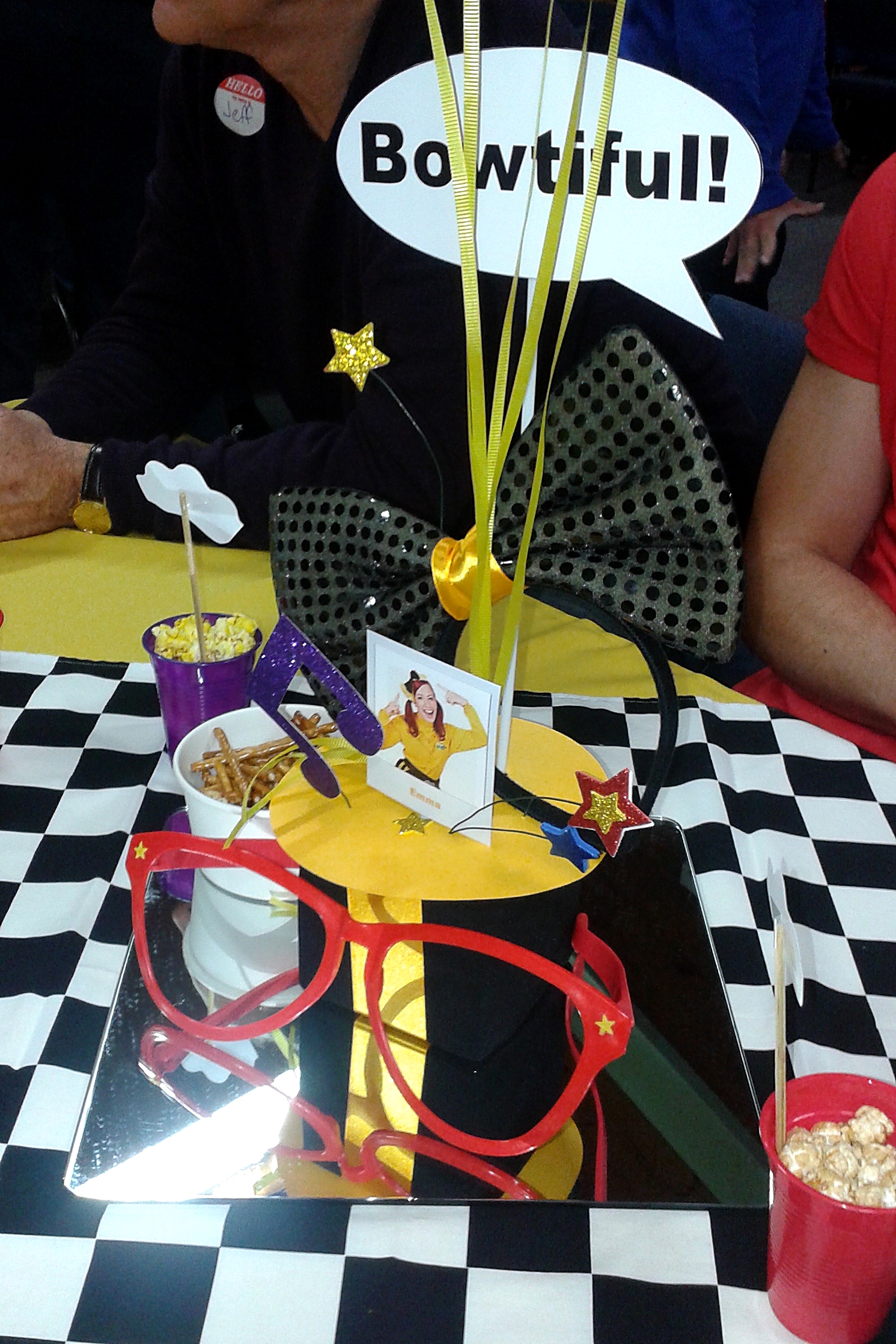 Yellow Wiggle Emma Table Centrepiece